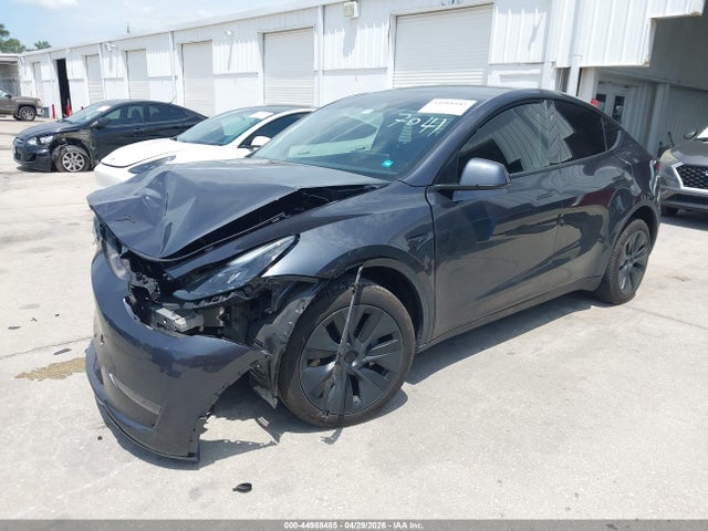2025 Tesla Model Y Long Range Dual Motor All-wheel Drive მანქანა იყიდება აუქციონზე, vin: 7SAYGDEE7SA367041, აუქციონის ნომერი: 44988485
