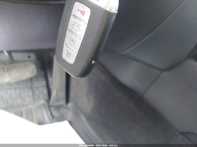 Продажа на аукционе авто 2013 Hyundai Genesis 3.8, vin: KMHGC4DDXDU242508, номер лота: 44988489