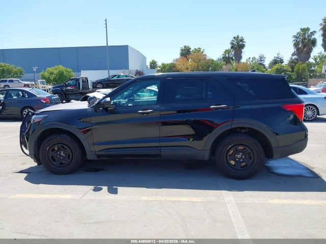 2021 Ford Police Interceptor Utility მანქანა იყიდება აუქციონზე, vin: 1FM5K8AW9MNA18518, აუქციონის ნომერი: 44988513