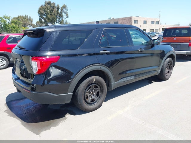 2021 Ford Police Interceptor Utility მანქანა იყიდება აუქციონზე, vin: 1FM5K8AW9MNA18518, აუქციონის ნომერი: 44988513