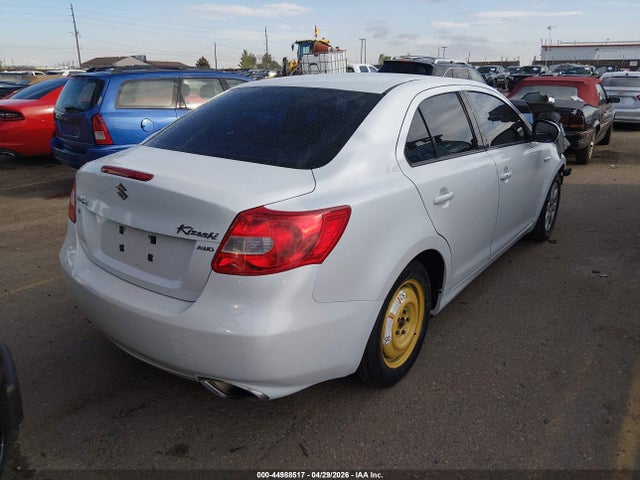 2011 Suzuki Kizashi S მანქანა იყიდება აუქციონზე, vin: JS2RF9A13B6110323, აუქციონის ნომერი: 44988517