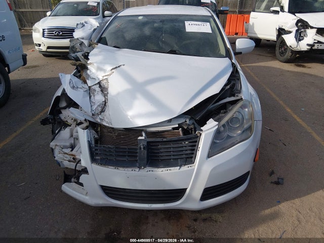 2011 Suzuki Kizashi S მანქანა იყიდება აუქციონზე, vin: JS2RF9A13B6110323, აუქციონის ნომერი: 44988517