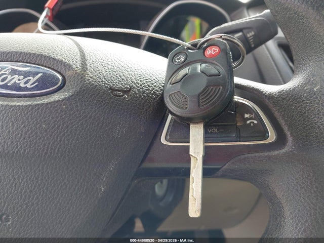1FADP3F25JL225317 Ford FOCUS SE