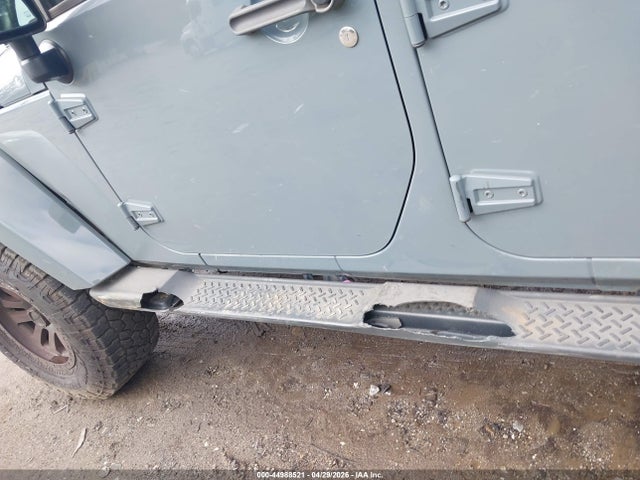 44988521 :رقم المزاد ، 1C4HJWEG3FL528440 vin ، 2015 Jeep Wrangler Unlimited Sahara مزاد بيع