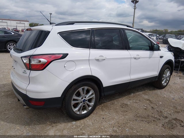 Продаж на аукціоні авто 2017 Ford Escape Se, vin: 1FMCU0GD4HUE33315, номер лоту: 44988523