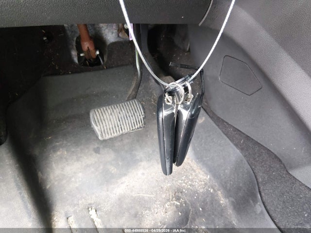 44988536 :رقم المزاد ، 1FMCU9J96HUE52067 vin ، 2017 Ford Escape Titanium مزاد بيع