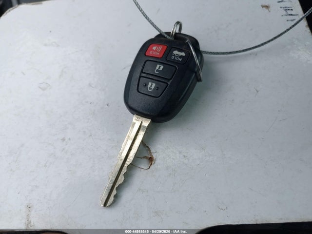 44988545 :رقم المزاد ، 2T1BURHE5EC110458 vin ، 2014 Toyota Corolla S Plus مزاد بيع