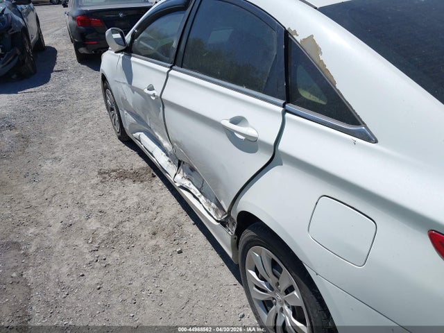 44988562 :رقم المزاد ، 5NPEB4ACXBH212703 vin ، 2011 Hyundai Sonata Gls مزاد بيع