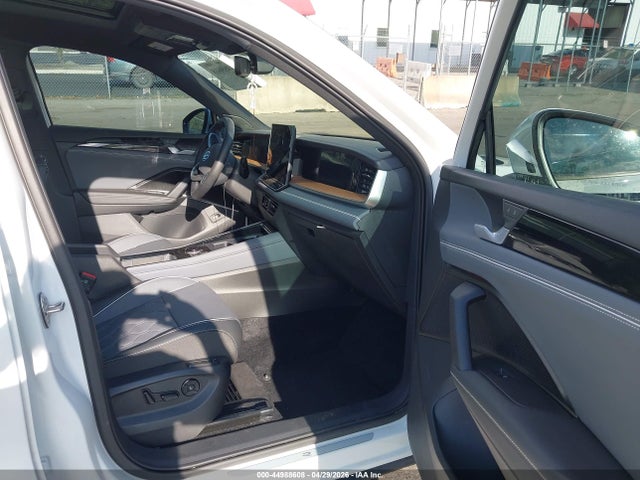 Продажа на аукционе авто 2025 Volkswagen Tiguan 2.0t Sel R-line, vin: 3VVLR7RM2SM045122, номер лота: 44988608