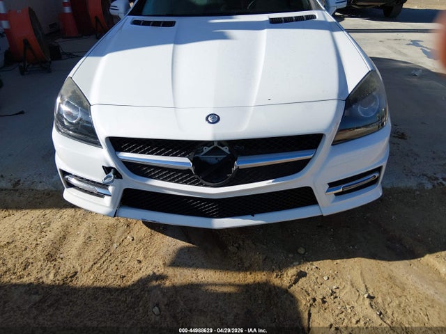 44988629 :رقم المزاد ، WDDPK4HA5EF081309 vin ، 2014 Mercedes-benz Slk 250 مزاد بيع