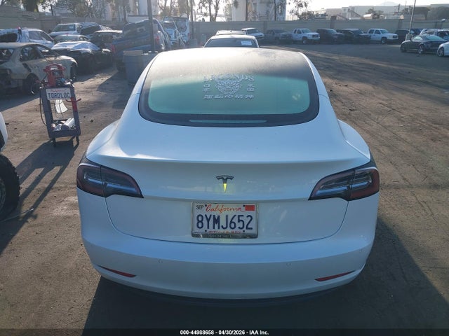 Tesla Model 3 Standard Range Plus Rear-wheel Drive 2021 5YJ3E1EA2MF067101 Image 17