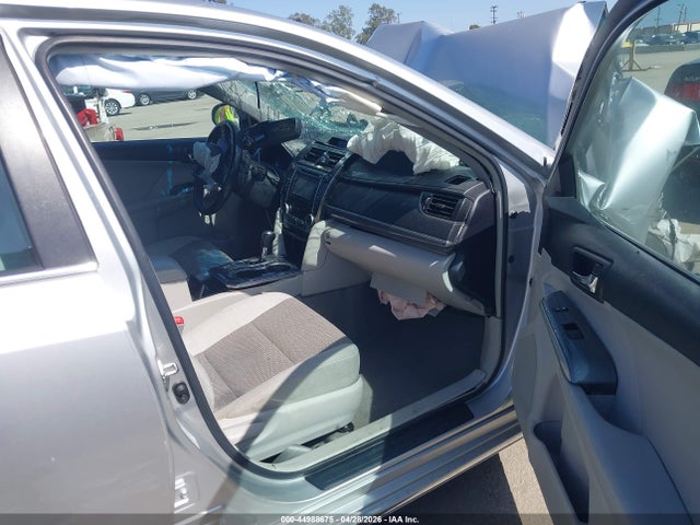 4T1BD1FKXEU103837 Toyota Camry Hybrid Xle