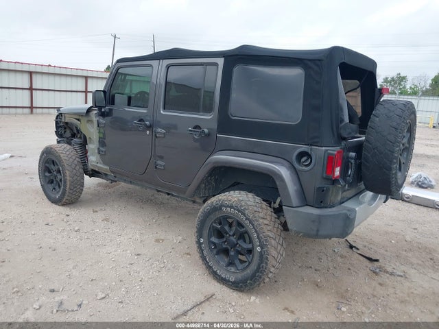 1C4BJWDG9HL738454 Jeep Wrangler Unlimited Sport 4x4