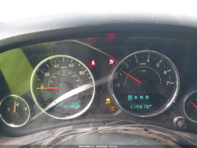 1C4BJWDG9HL738454 Jeep Wrangler Unlimited Sport 4x4