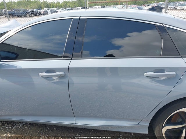 1HGCV1F3XMA082584 Honda Accord Sport