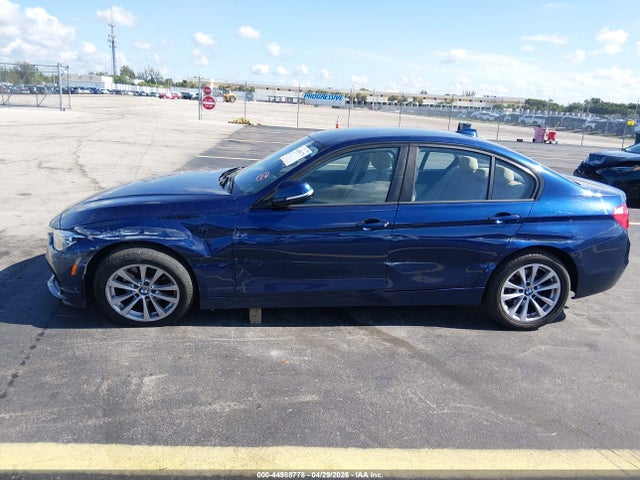 44988778 :رقم المزاد ، WBA8A3C58JA489541 vin ، 2018 Bmw 320i Xdrive مزاد بيع