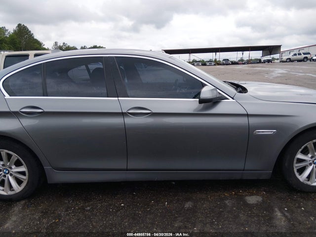 44988786 :رقم المزاد ، WBA5A7C59GG148262 vin ، 2016 Bmw 528i Xdrive مزاد بيع
