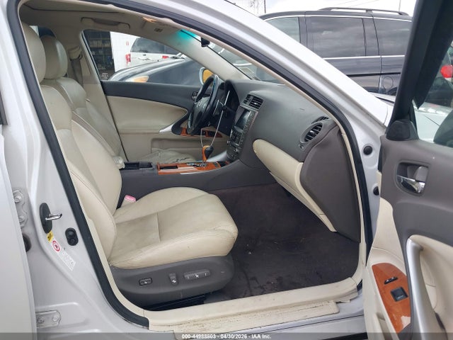 44988803 :رقم المزاد ، JTHCK262892028401 vin ، 2009 Lexus Is 250 مزاد بيع