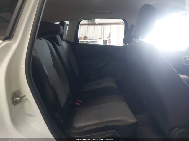 1FMCU0F76KUB66858 Ford ESCAPE S