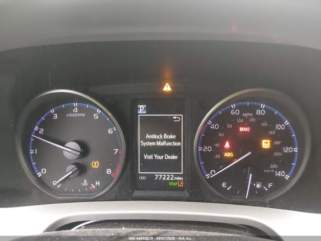 Продаж на аукціоні авто 2018 Toyota Rav4 Xle, vin: JTMWFREV1JD116092, номер лоту: 44988829