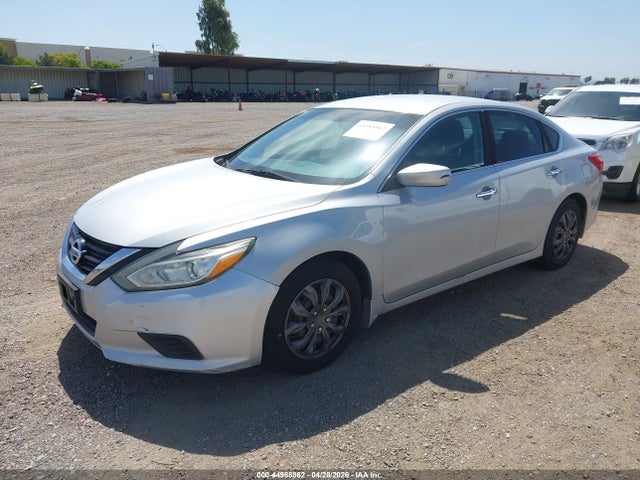 1N4AL3AP3HN305733 Nissan Altima 2.5 S