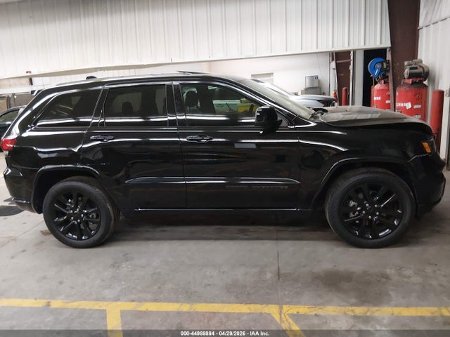 1C4RJEAG2JC512470 Jeep Grand Cherokee Altitude 4x2