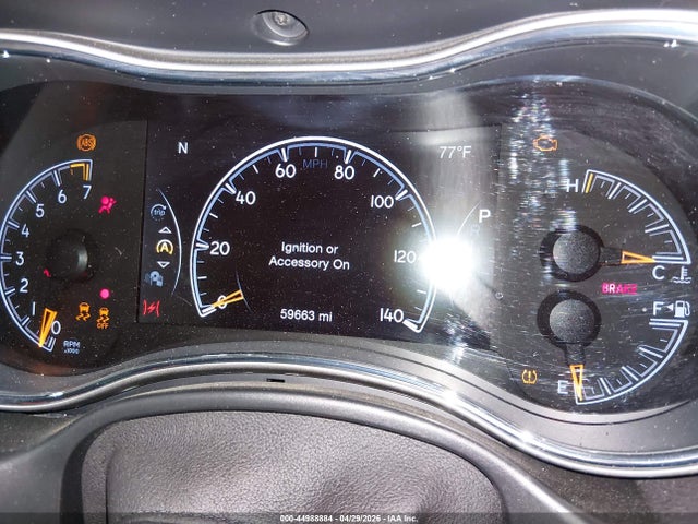 1C4RJEAG2JC512470 Jeep Grand Cherokee Altitude 4x2