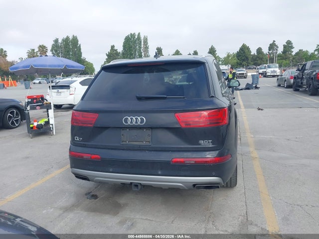 44988886 :رقم المزاد ، WA1LAAF70HD051985 vin ، 2017 Audi Q7 3.0t Premium مزاد بيع