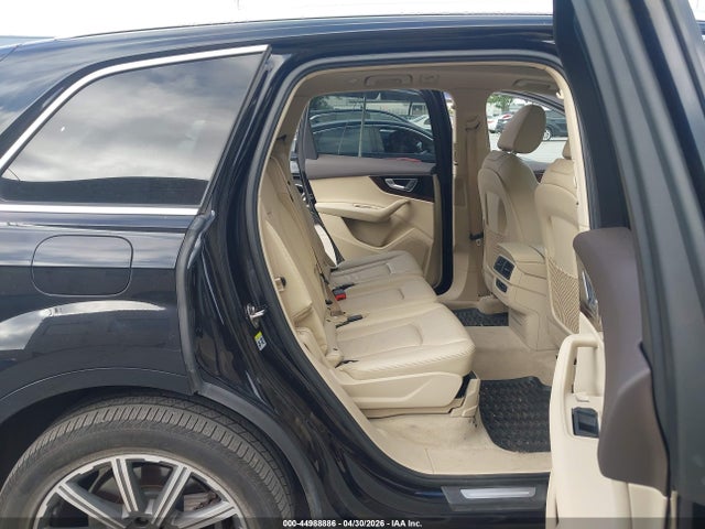 44988886 :رقم المزاد ، WA1LAAF70HD051985 vin ، 2017 Audi Q7 3.0t Premium مزاد بيع