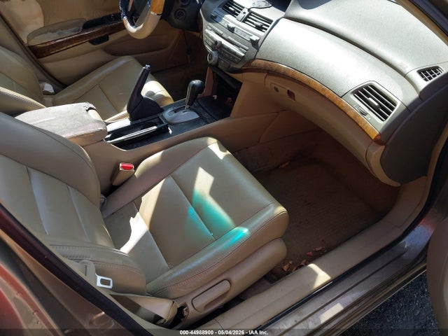 44988900 :رقم المزاد ، 1HGCP26818A084645 vin ، 2008 Honda Accord 2.4 Ex-l مزاد بيع
