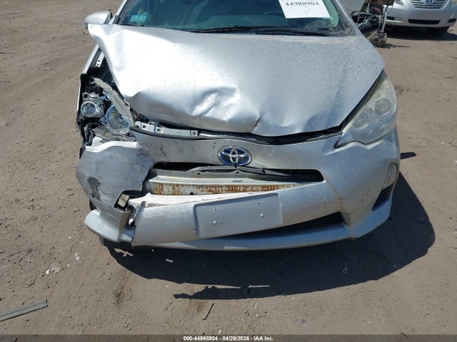 Aukcja sprzedaży 2014 Toyota Prius C One, vin: JTDKDTB3XE1572118, numer aukcji: 44988904