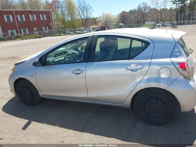Aukcja sprzedaży 2014 Toyota Prius C One, vin: JTDKDTB3XE1572118, numer aukcji: 44988904