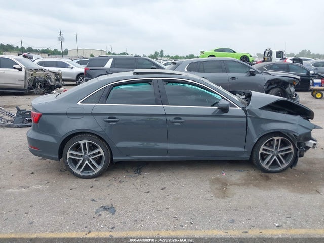 44988910 :رقم المزاد ، WAUAUGFF7K1014307 vin ، 2019 Audi A3 مزاد بيع