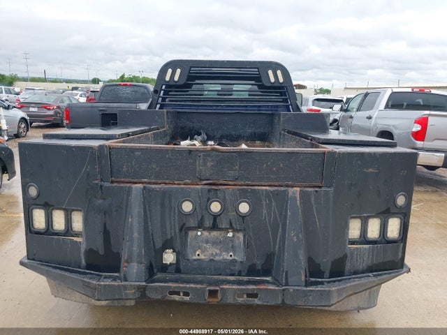 3C7WRTCLXJG286706 RAM 3500 Chassis Tradesman/slt/laramie