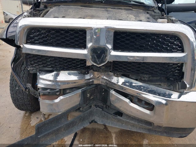 44988917 :رقم المزاد ، 3C7WRTCLXJG286706 vin ، 2018 Ram 3500 Chassis Tradesman/slt/laramie مزاد بيع