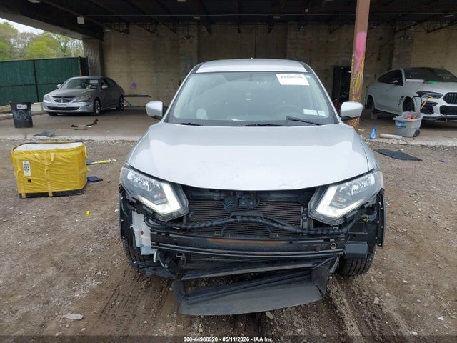 44988920 :رقم المزاد ، JN8AT2MVXHW259038 vin ، 2017 Nissan Rogue S مزاد بيع
