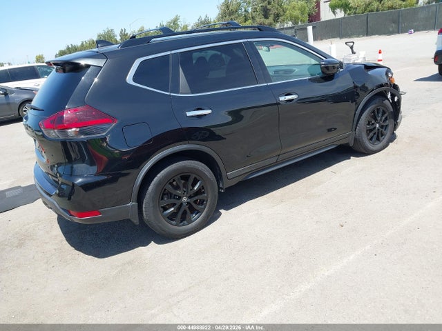 Nissan ROGUE SV 2018 5N1AT2MT5JC757340 Image 4