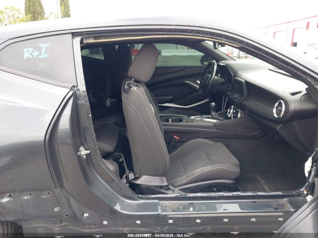 Chevrolet Camaro 1ls 2017 1G1FA1RX0H0211961 Image 5