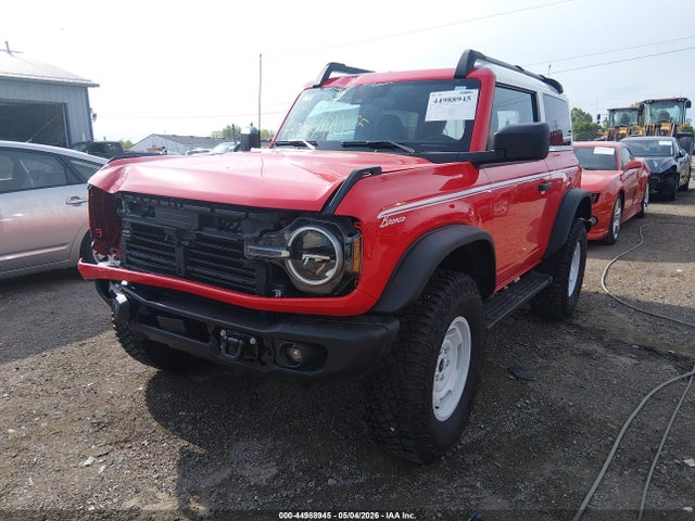 2024 Ford Bronco Heritage Edition მანქანა იყიდება აუქციონზე, vin: 1FMDE4CH8RLB54510, აუქციონის ნომერი: 44988945
