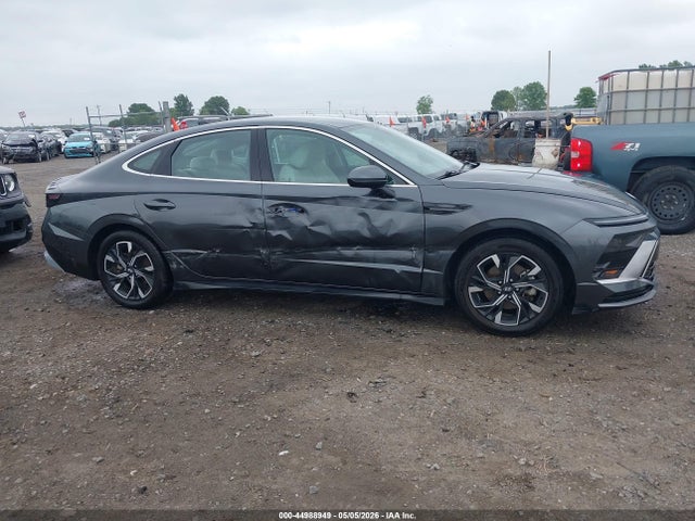 2025 Hyundai Sonata Sel მანქანა იყიდება აუქციონზე, vin: KMHL64JA4SA436403, აუქციონის ნომერი: 44988949