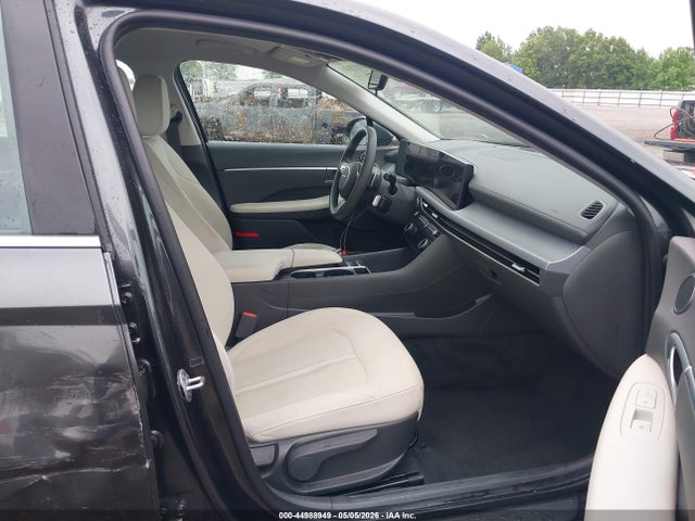 2025 Hyundai Sonata Sel მანქანა იყიდება აუქციონზე, vin: KMHL64JA4SA436403, აუქციონის ნომერი: 44988949