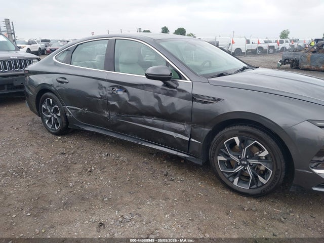 2025 Hyundai Sonata Sel მანქანა იყიდება აუქციონზე, vin: KMHL64JA4SA436403, აუქციონის ნომერი: 44988949