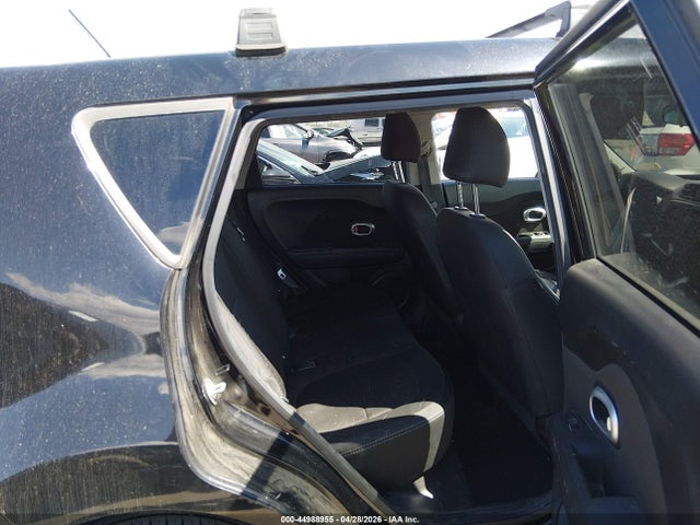 KIA Soul 2018 KNDJN2A22J7524163 Image 8