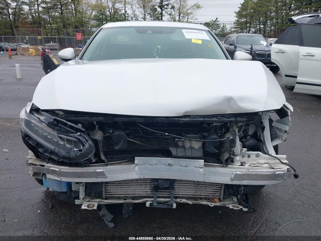 44988960 :رقم المزاد ، 1HGCV1F90JA037315 vin ، 2018 Honda Accord Touring مزاد بيع