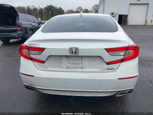 44988960 :رقم المزاد ، 1HGCV1F90JA037315 vin ، 2018 Honda Accord Touring مزاد بيع