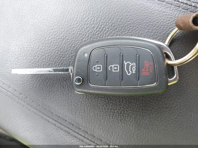 2013 Hyundai Santa Fe Sport მანქანა იყიდება აუქციონზე, vin: 5XYZU3LB9DG056092, აუქციონის ნომერი: 44988965