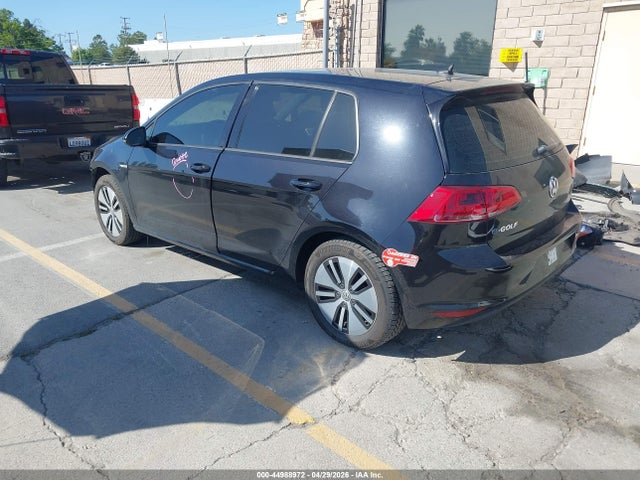 WVWKP7AU0GW916148 Volkswagen E-golf Se
