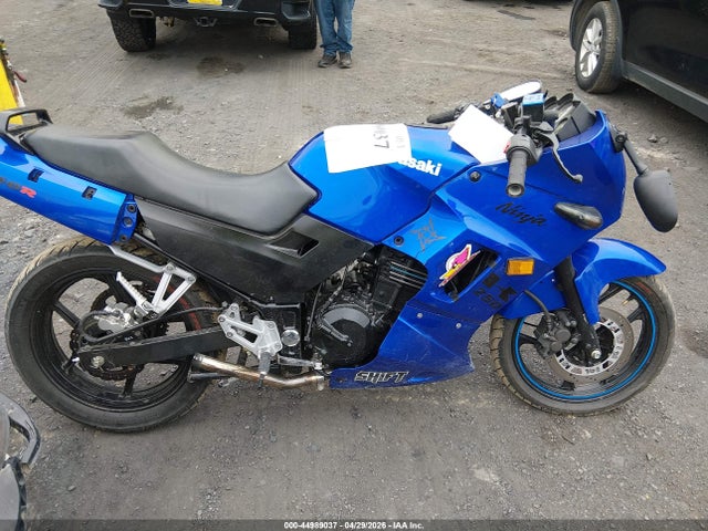 2006 Kawasaki Ex250 F მანქანა იყიდება აუქციონზე, vin: JKAEXMF106DA21955, აუქციონის ნომერი: 44989037