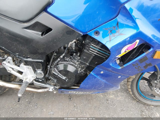 2006 Kawasaki Ex250 F მანქანა იყიდება აუქციონზე, vin: JKAEXMF106DA21955, აუქციონის ნომერი: 44989037