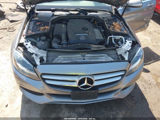 Продаж на аукціоні авто 2015 Mercedes-benz C 300 4matic, vin: 55SWF4KB0FU090404, номер лоту: 44989062